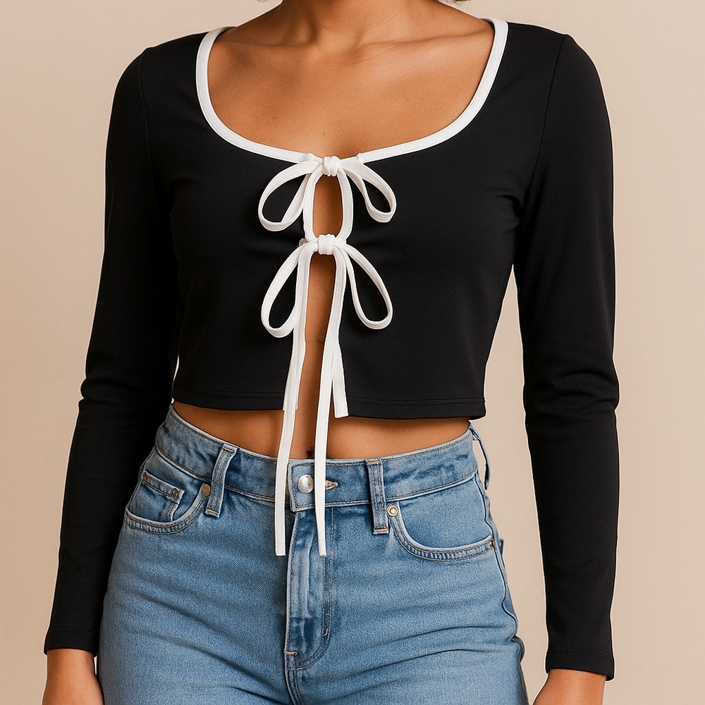 Live in the Moment Black & White Tie Front  Crop Top | Size S | NWT
